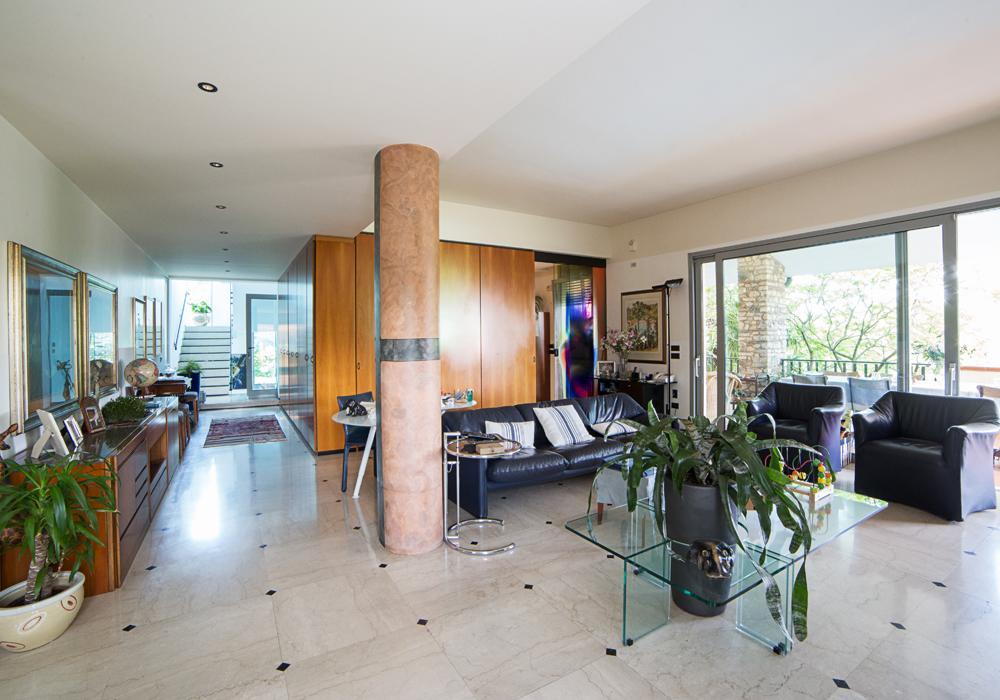 B&B Villa Adriano เดเซนซาโนเดลการ์ดา ภายนอก รูปภาพ